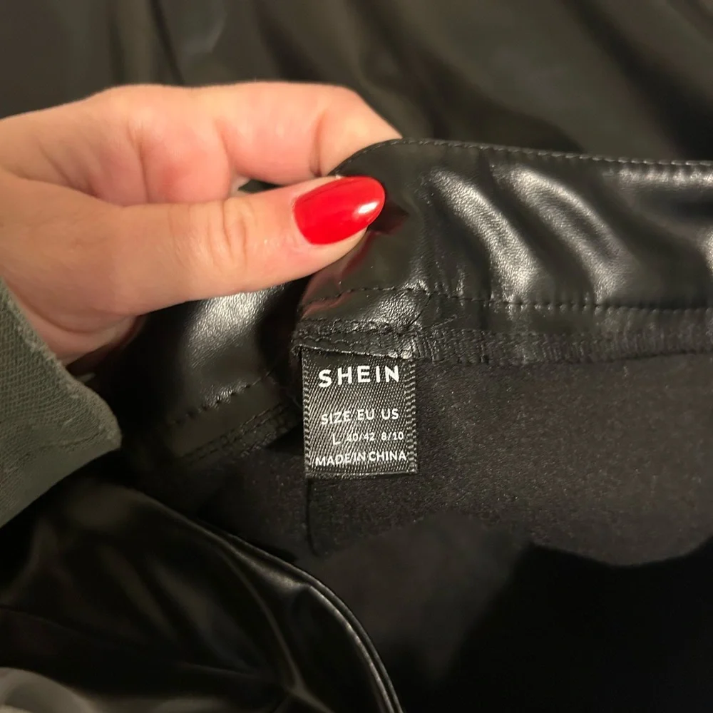 {SHEIN} Fake Leather Skirt - Picture 3 of 5